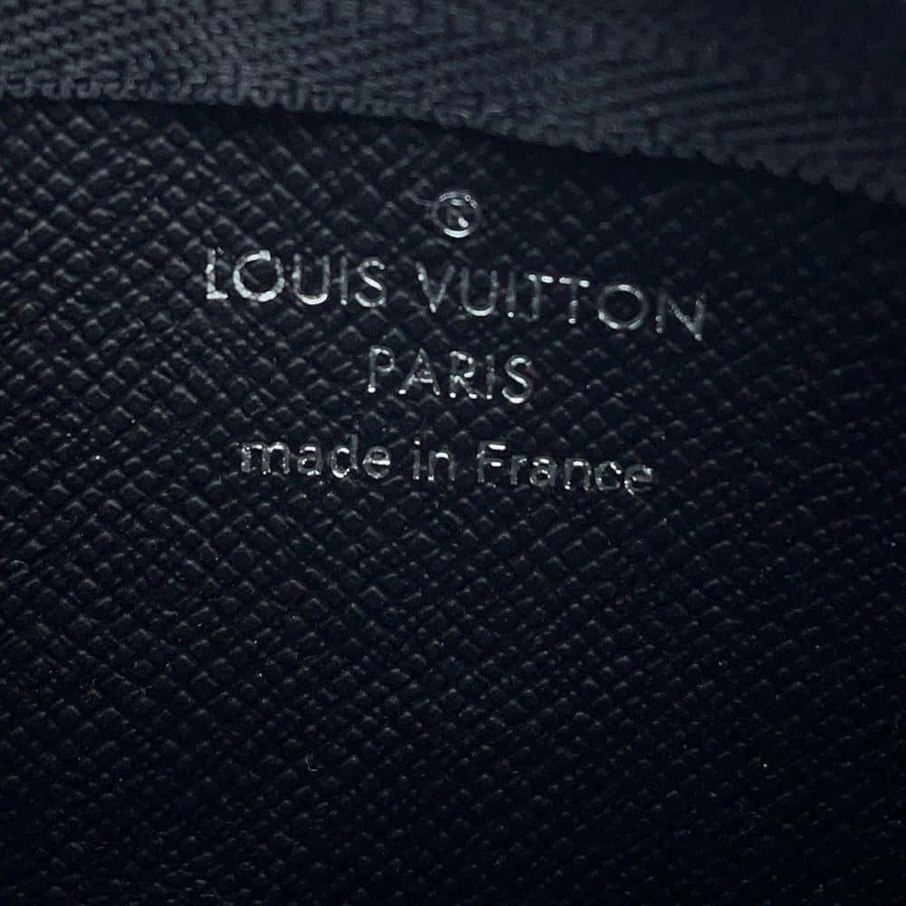 Louis Vuitton Eclipse Black Case Reverse Pochette… - image 7